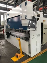 Yawei AHYW 4-osni CNC hibridni pressbrakes 3M