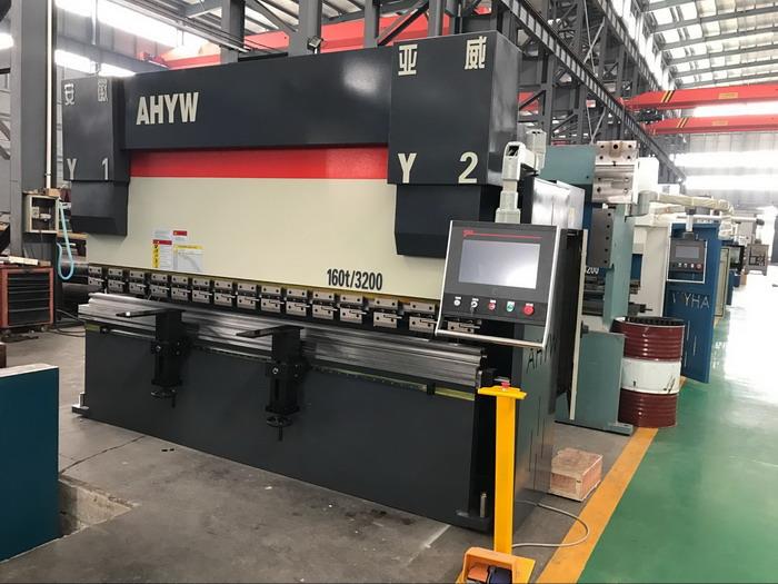 AHYW Yawei China 160T3200 6 AXIS PRESSBRAKES ITALY ESA S640