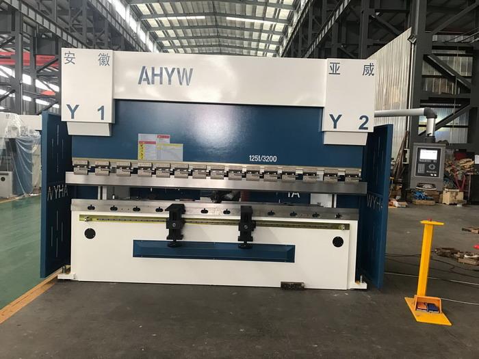 Kina Yawei AHYW PBH CNC Press kočnica 125T3M