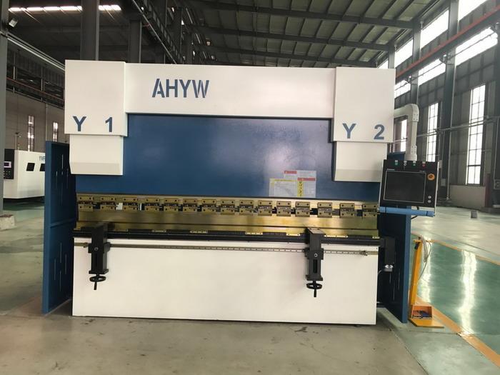 Kina Yawei PBH 220T3M 7 osovinska CNC preša za kočenje